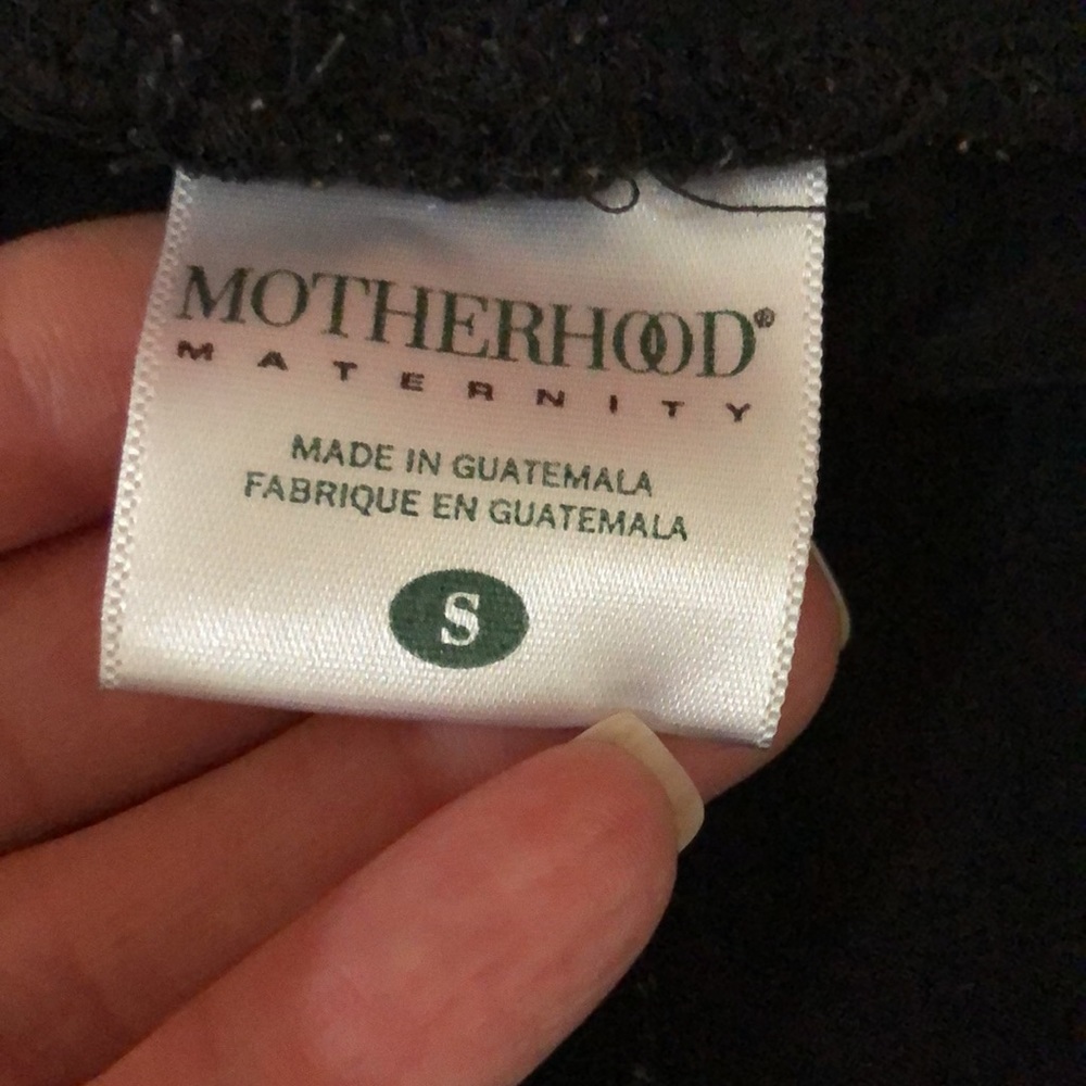 Black Capris With Draw String - image 3